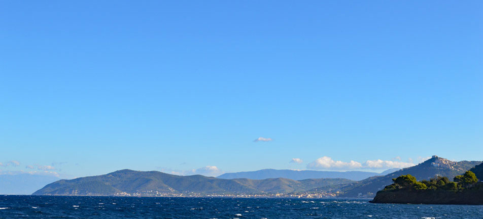 Ausblick von der Licosa-Halbinsel auf die Cilentoküste