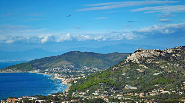 Der Monte Tresino bei Castellabate im Cilento